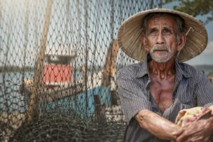 Fisherman Old Man Net Senior  - suhkryfoto017 / Pixabay