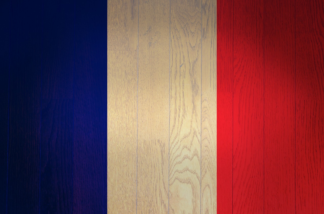 Flag Country France Geography  - adamlapunik / Pixabay