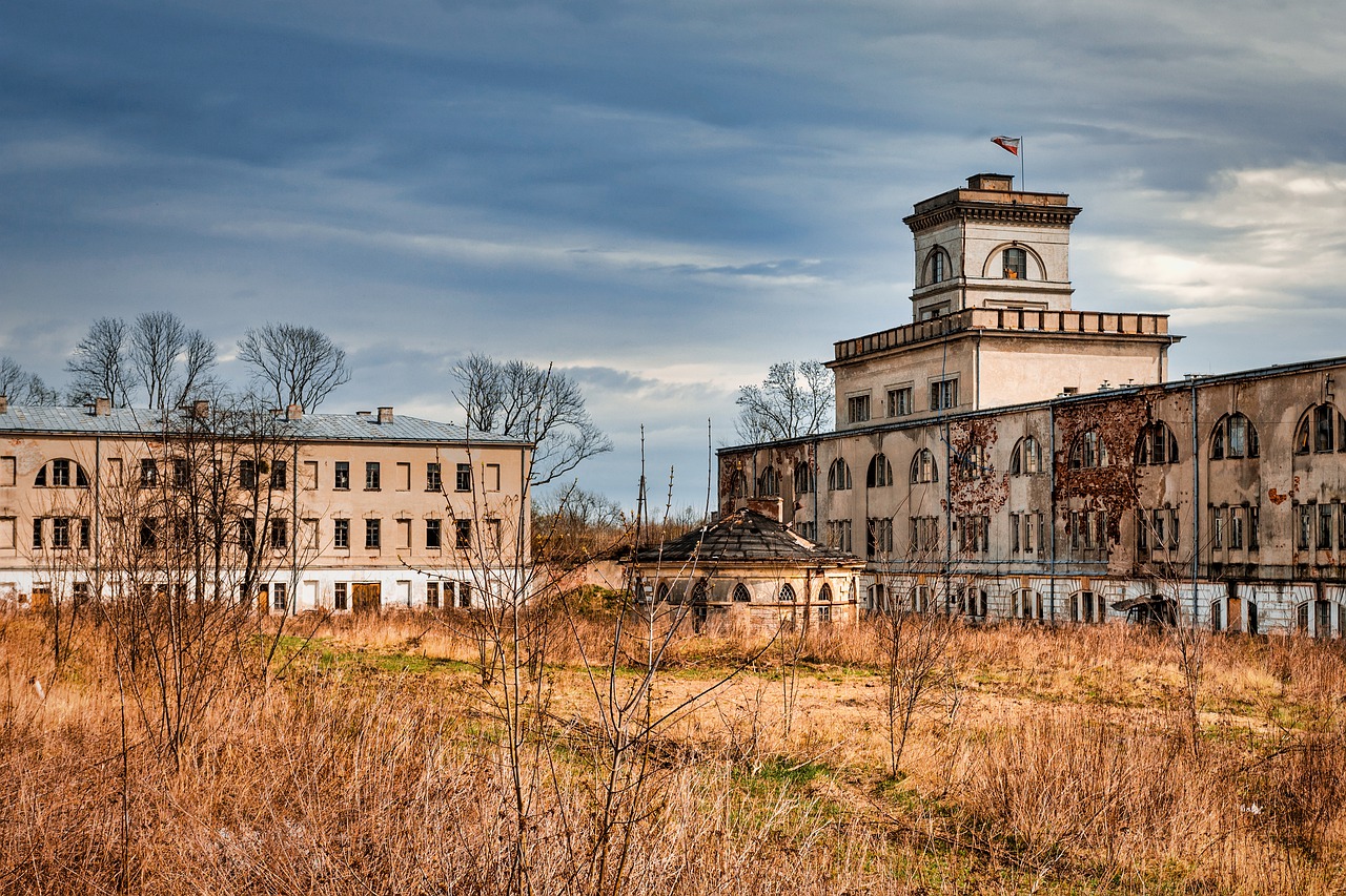 Fortress Of Modlin Architecture  - PiotrZakrzewski / Pixabay