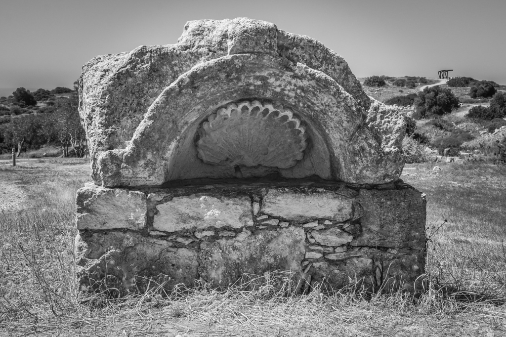 Fountain Stone Ruin Kourion Cyprus  - dimitrisvetsikas1969 / Pixabay