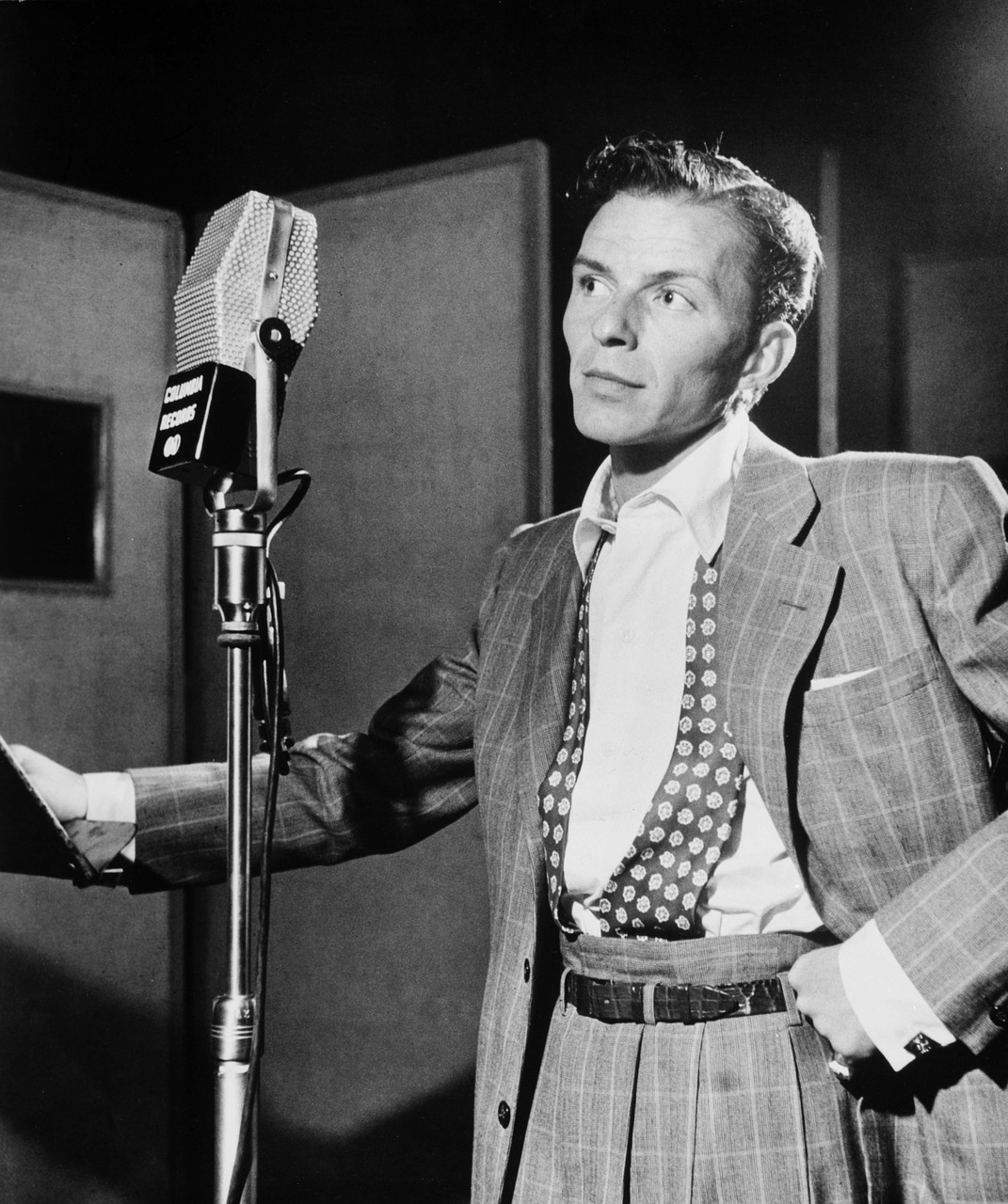 Frank Sinatra Portrait Singer Actor - FotoshopTofs / Pixabay