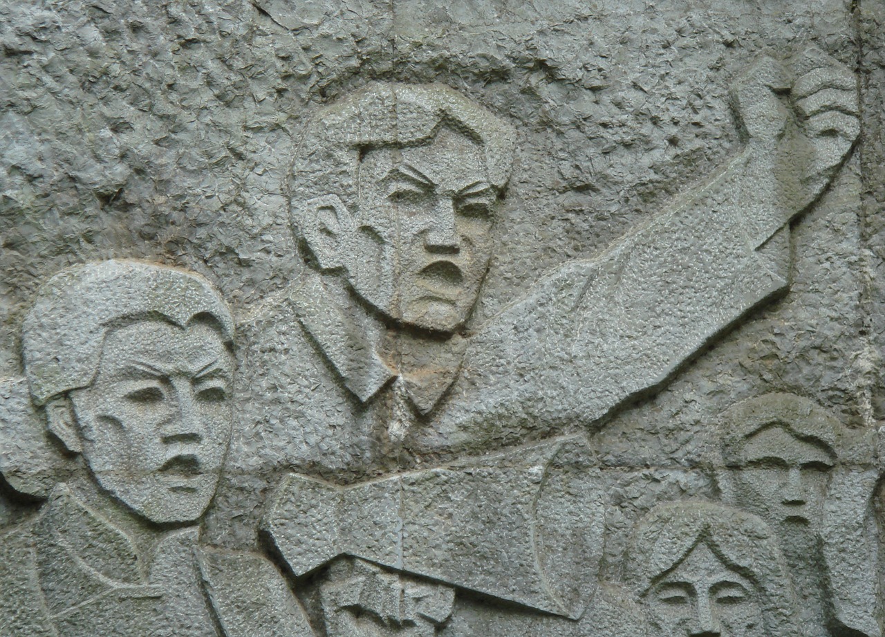 Fresco Fight Stone Carving Man  - one-vibe / Pixabay