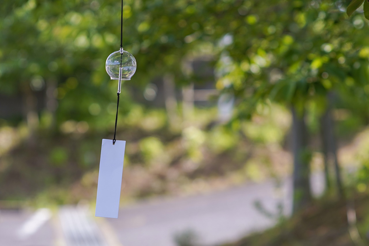 Furin Wind Chime Hanging  - morn_japan / Pixabay