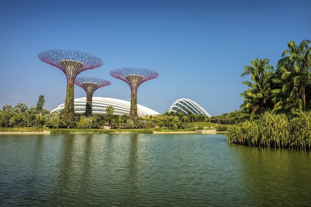Gardens By The Bay Flower Dome Bay  - tristantan / Pixabay