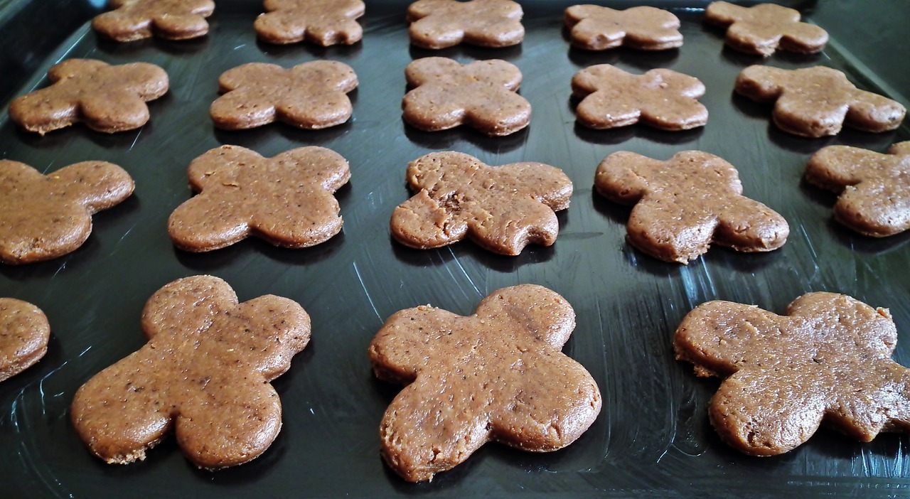 Gingerbread Baking Baking Sheet  - MrGajowy3 / Pixabay