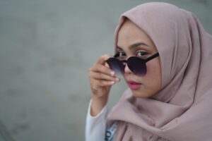 Girl Hijab Model Portrait Woman  - aceembelif / Pixabay