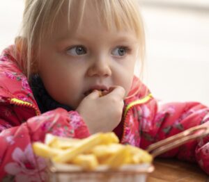 Girl Kid French Fries Eating Food  - DimStock / Pixabay