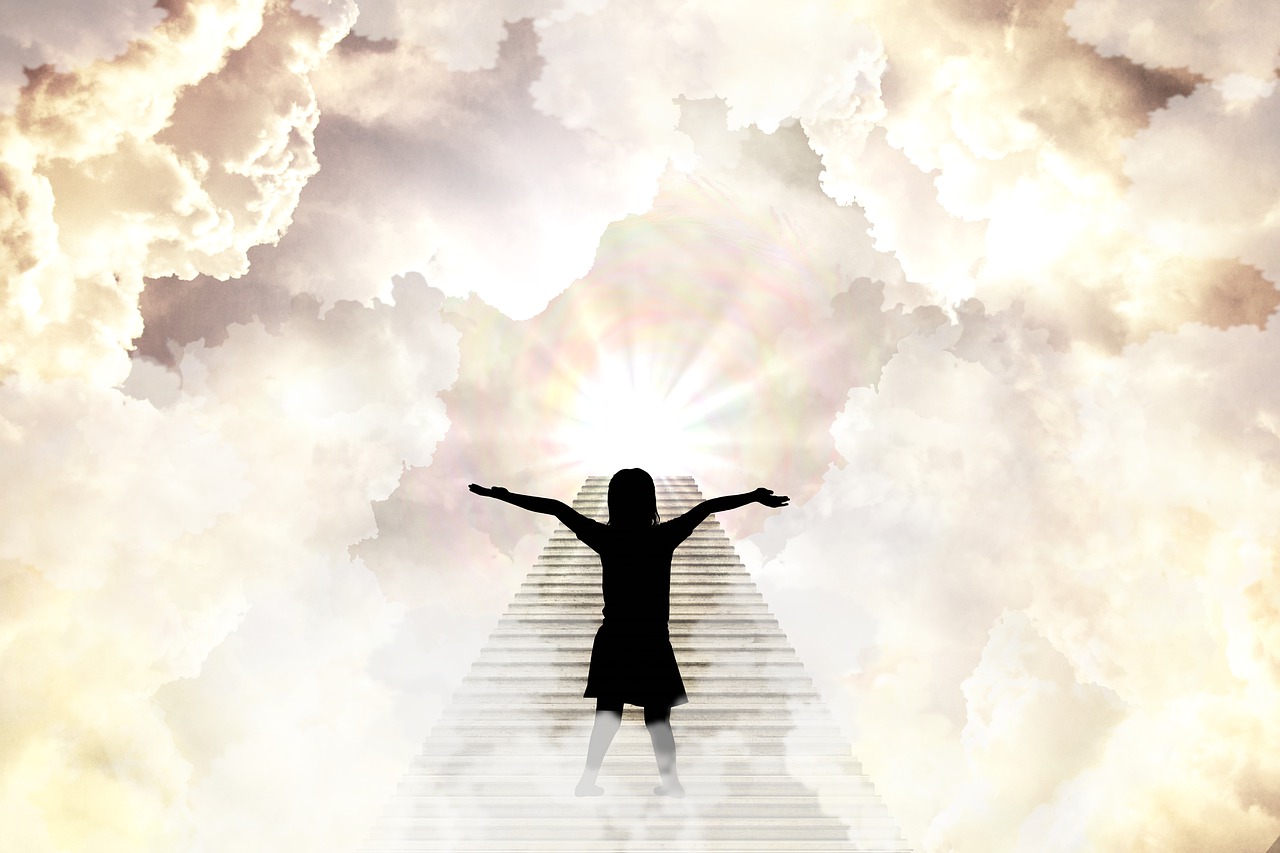 Girl Stairs Heaven Silhouette  - JooJoo41 / Pixabay