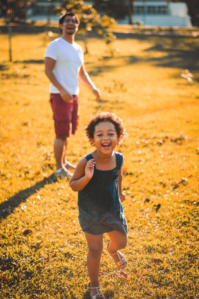 Girl Toddler Running Joy Laughing  - dankwilson / Pixabay