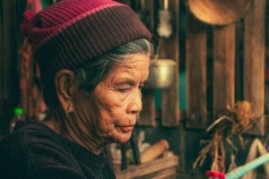 Grandmother Old Woman Mother  - mathee / Pixabay