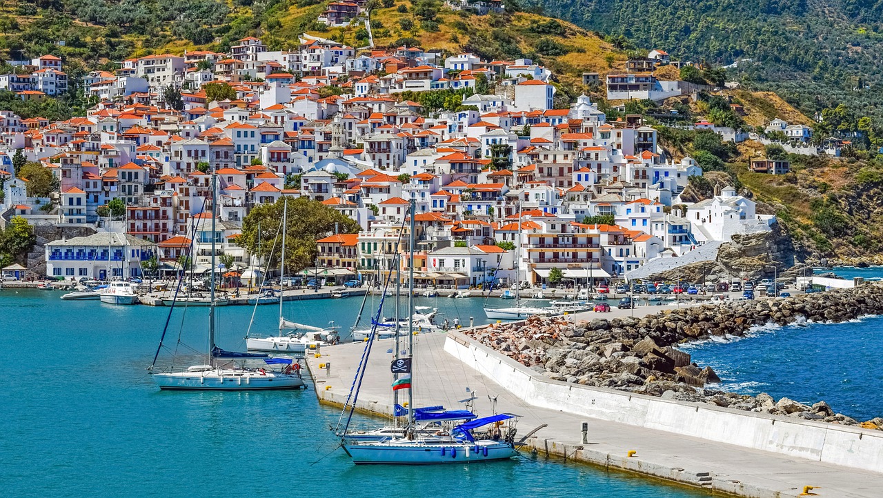 Greece Skopelos Island Greek Island - dimitrisvetsikas1969 / Pixabay