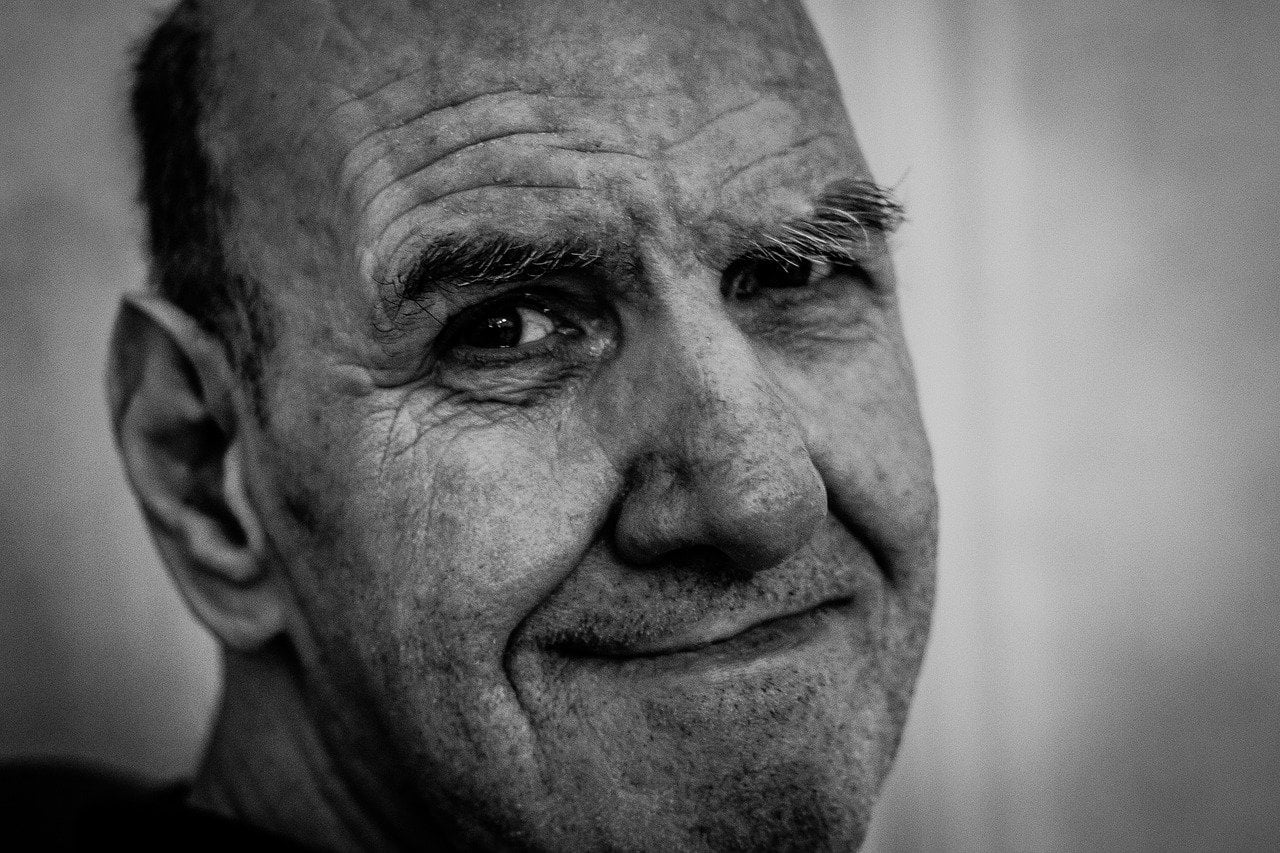 Guy Portrait Guy Down Uncle - Chikilino / Pixabay