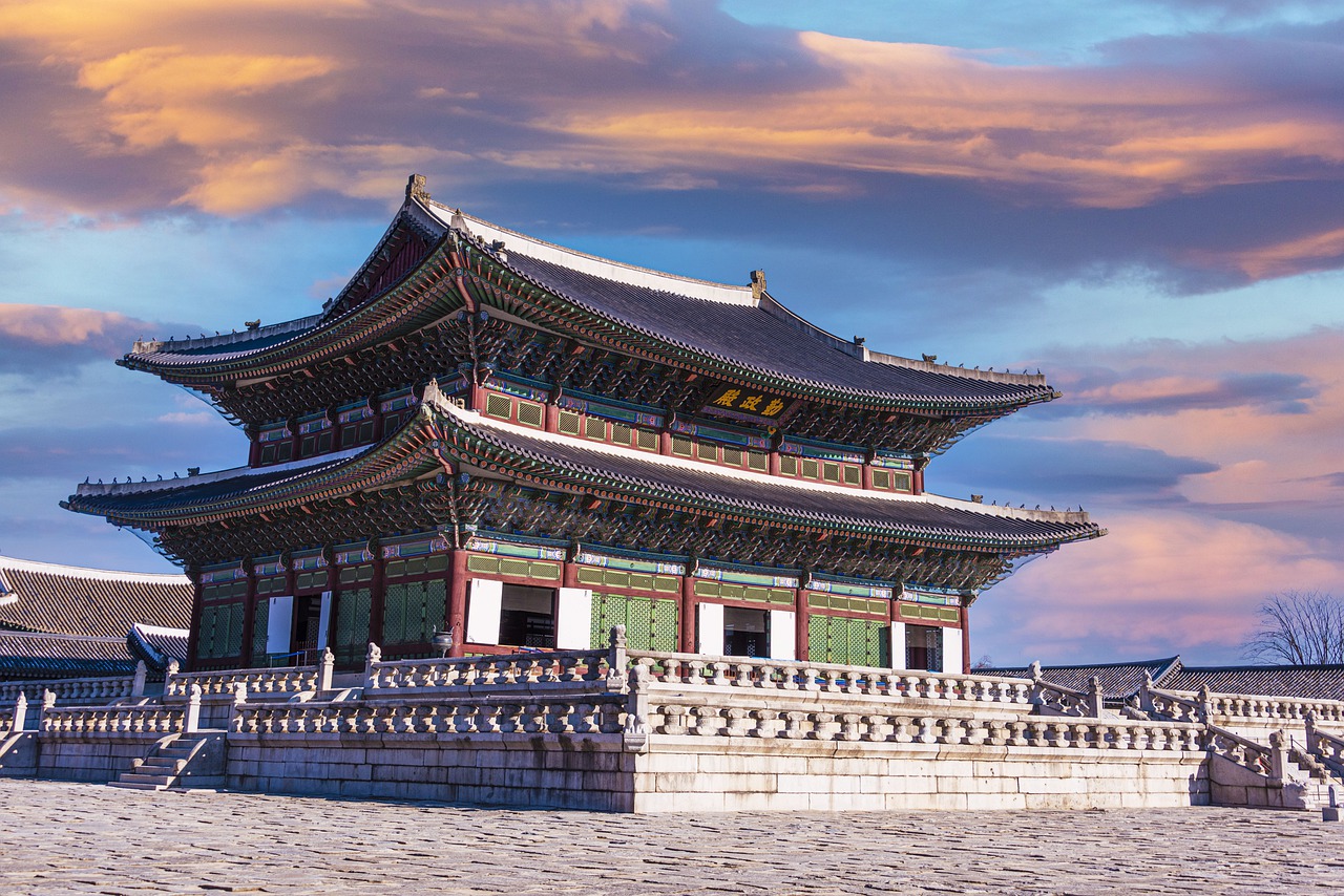 Gyeongbokgung Pagoda Landmark  - bongki66 / Pixabay