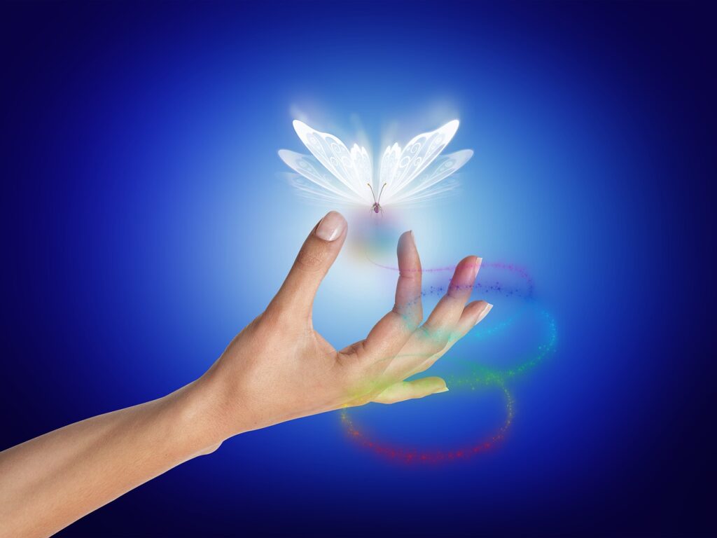 Hand Butterfly Magic Fantasy Dream  - Briam-Cute / Pixabay