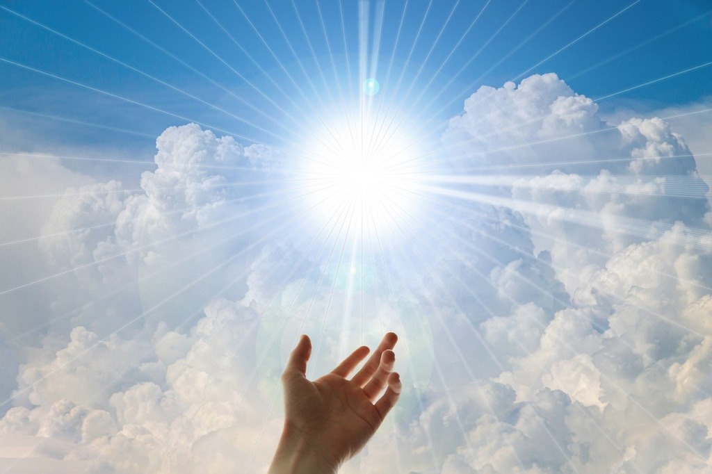 Hand Faith Religion Light Hover  - geralt / Pixabay