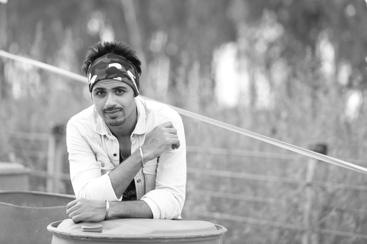 Handsome Man Young Model Portrait - TwinkleArora1989 / Pixabay