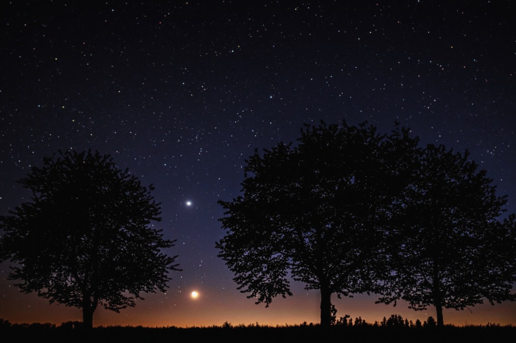 Heaven Stars Moon Venus Universe  - Bru-nO / Pixabay