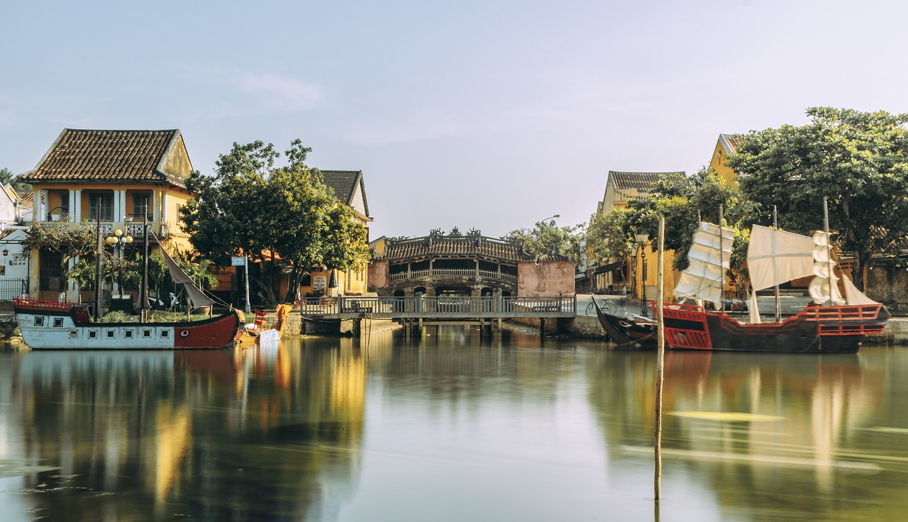 Hoi An Town Canal Vietnam  - trilemedia / Pixabay
