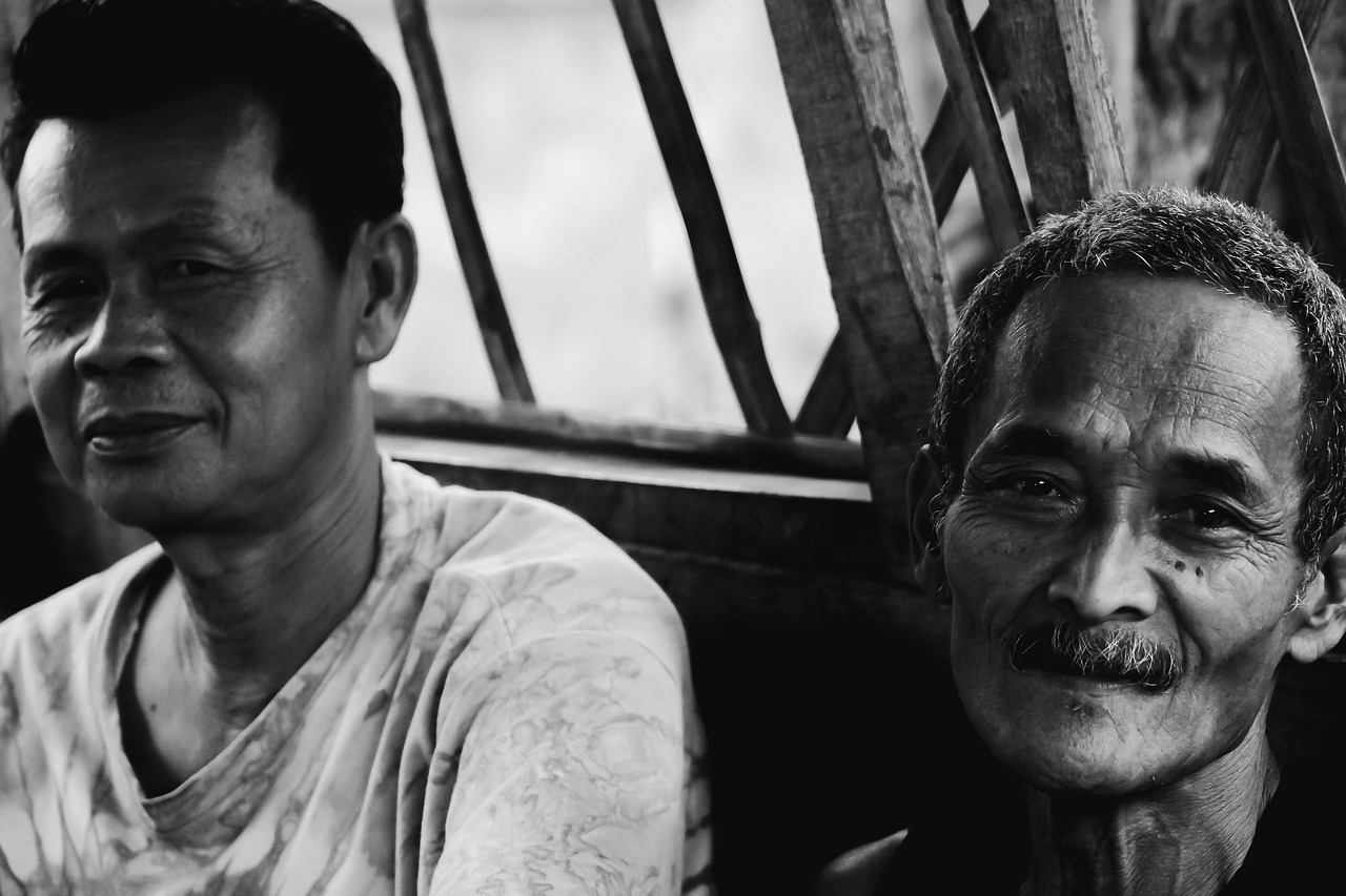 Human Man Smile Black White  - Syahdannugraha / Pixabay