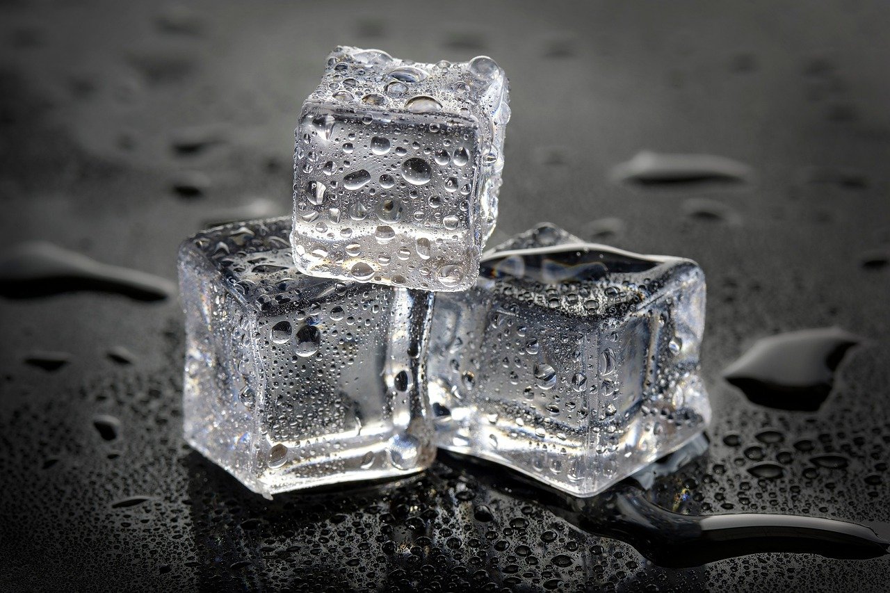 Ice Artificial Ice Studio Ice Macro  - Dragon77 / Pixabay