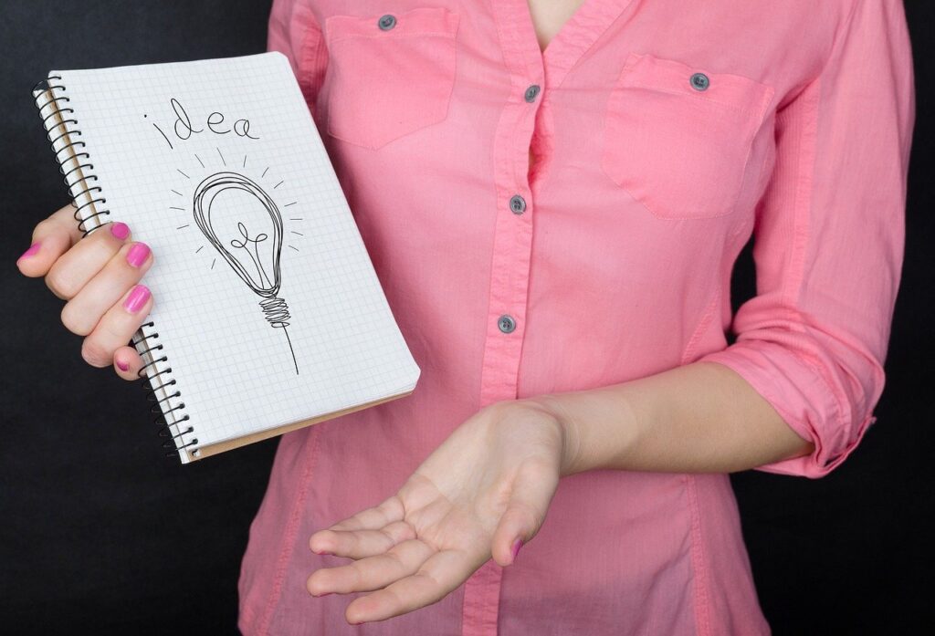 Idea Proposal Light Bulb Concept  - Tumisu / Pixabay