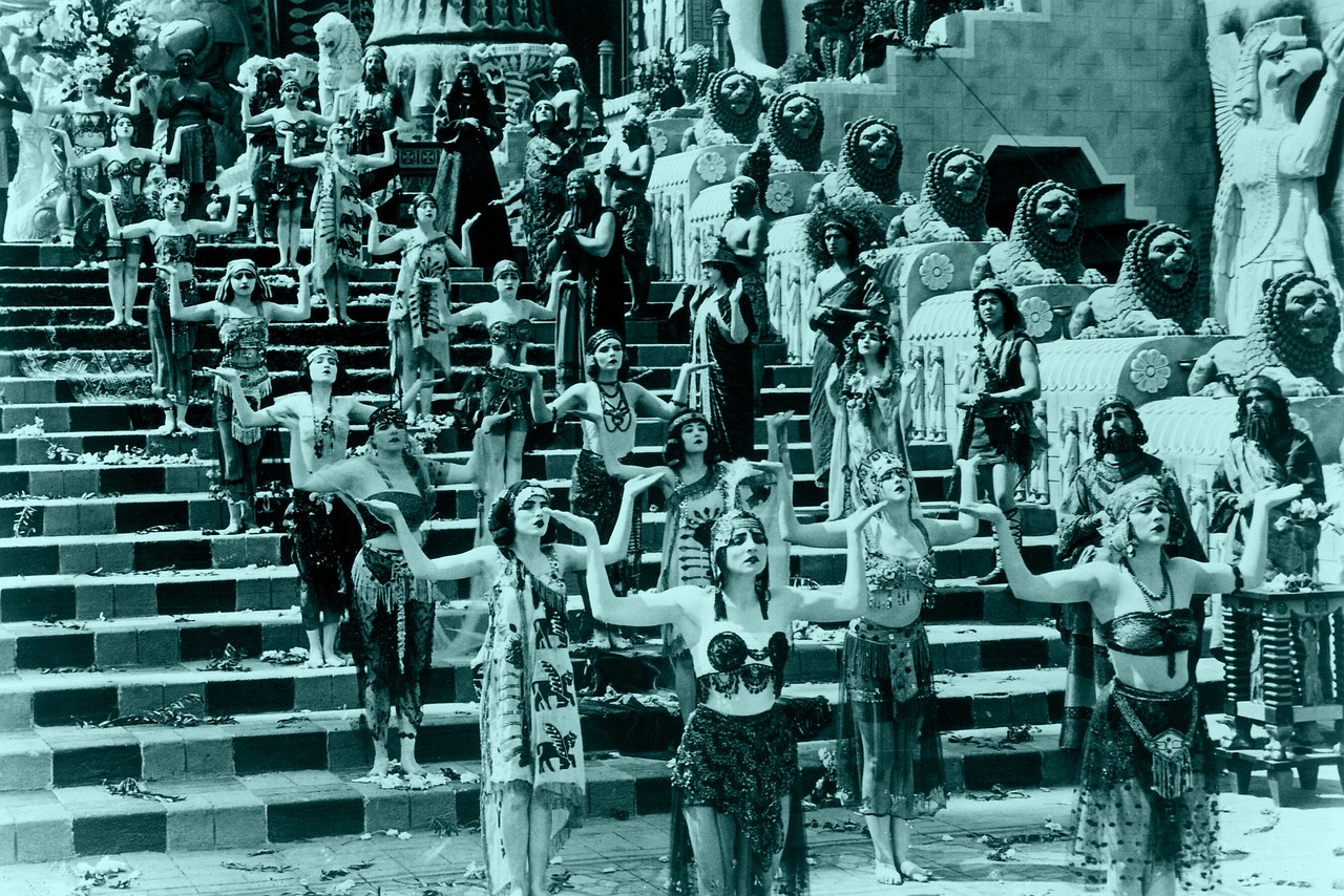 Intolerance Babylon Parade  - Perlinator / Pixabay