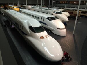 Japan Bullet Train Shinkansen  - Katherine_Lawrence / Pixabay