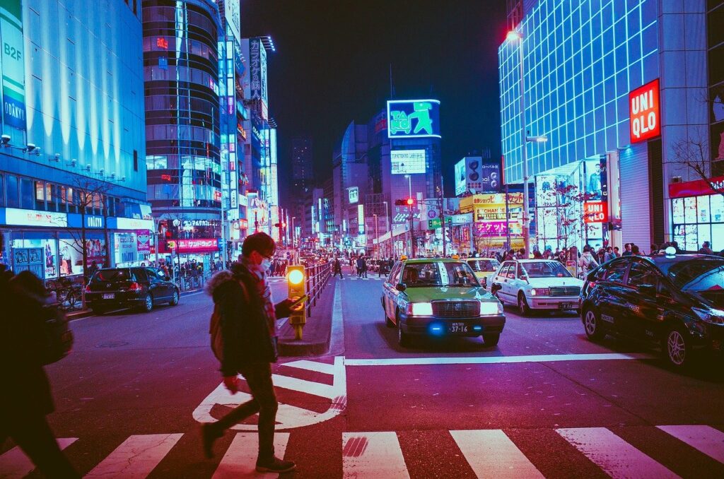 japan osaka pedestrians crossing 2014616