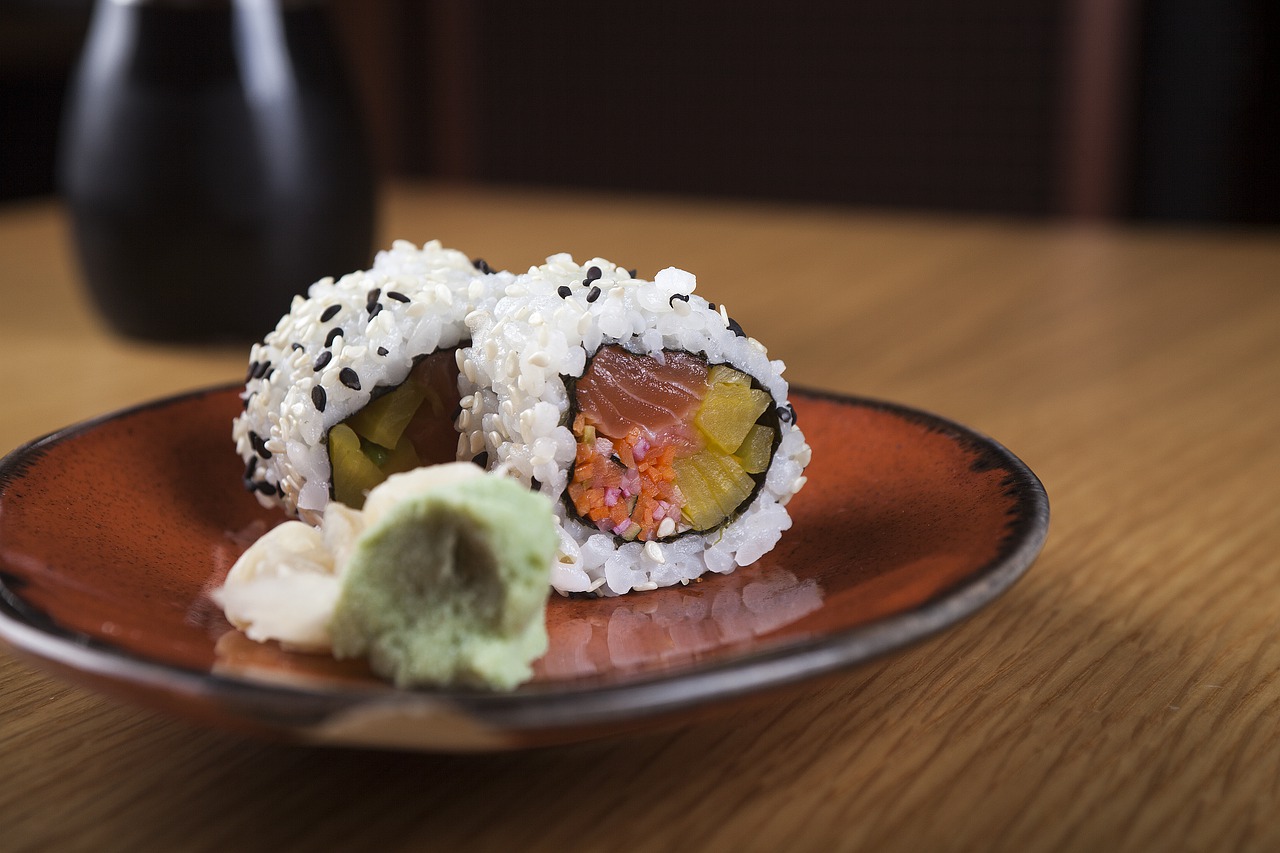 Japanese Food Sushi Japanese Food  - riquebeze / Pixabay