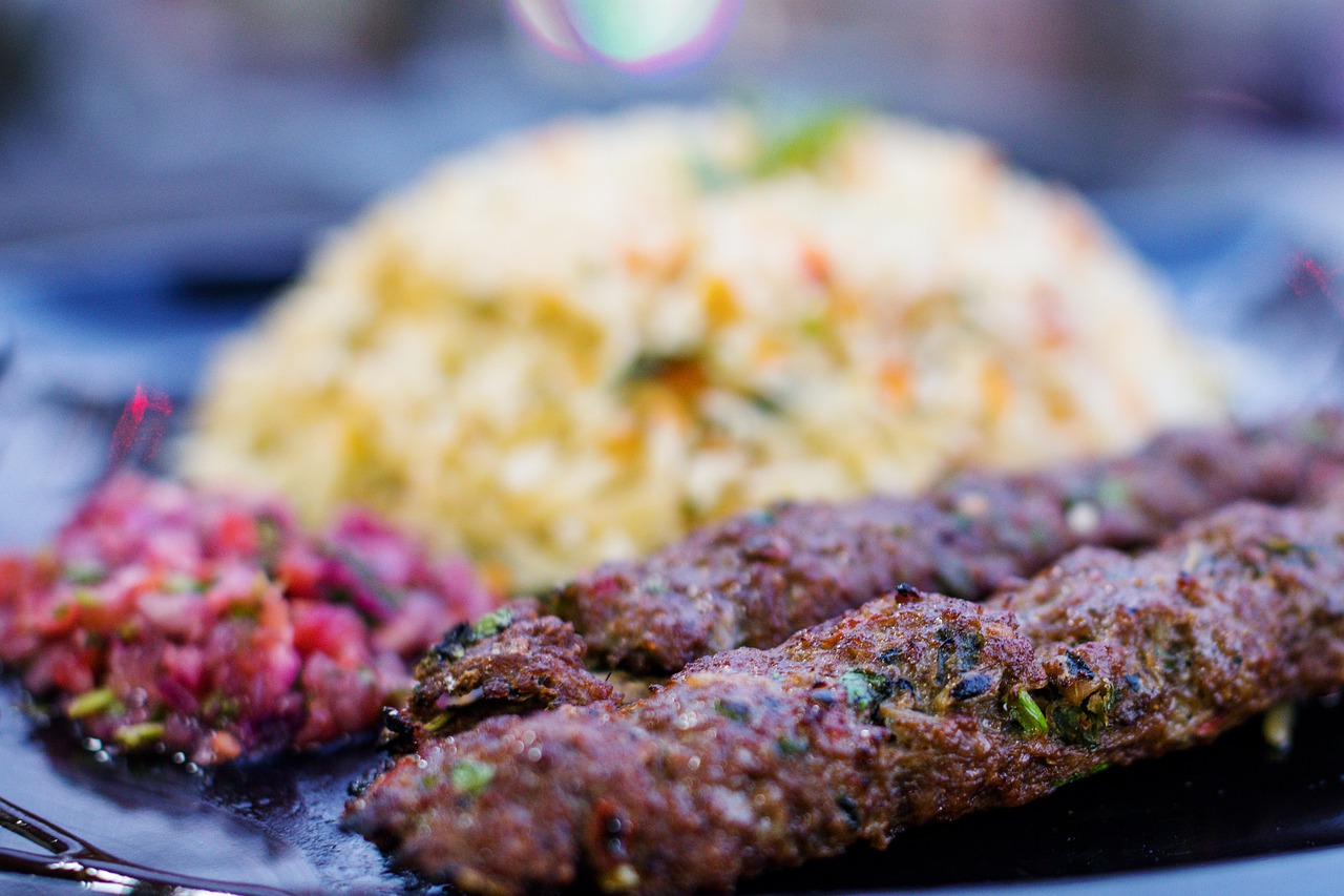 Kebab Dish Meal Food Cuisine  - antonytrivet / Pixabay