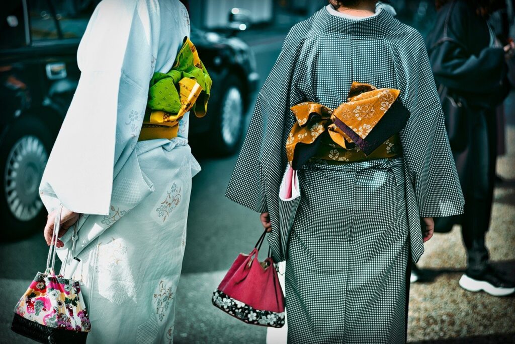 Kimono Traditional Traditional Dress  - djedj / Pixabay