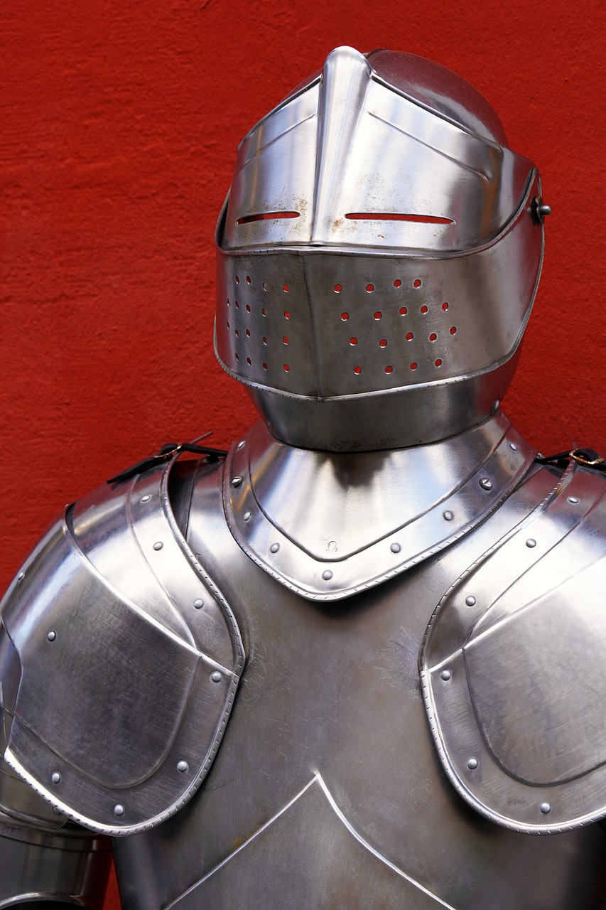 Knight Armor Warrior Historical - matthiasboeckel / Pixabay