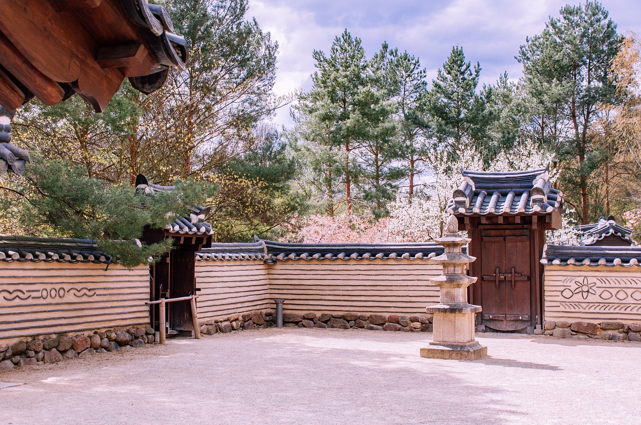 Korean Garden South Korea Courtyard  - wal_172619 / Pixabay