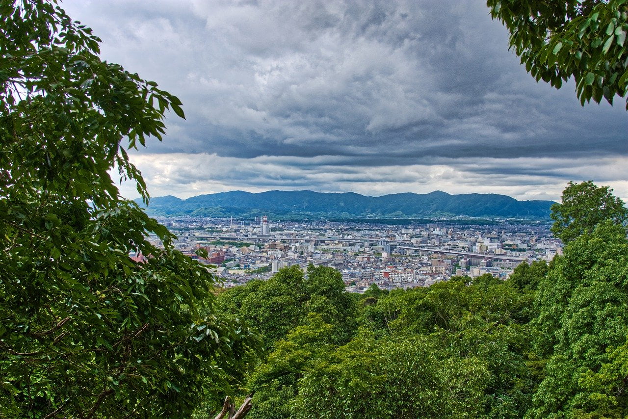 Kyoto City Building Cityscape - ArminEP / Pixabay