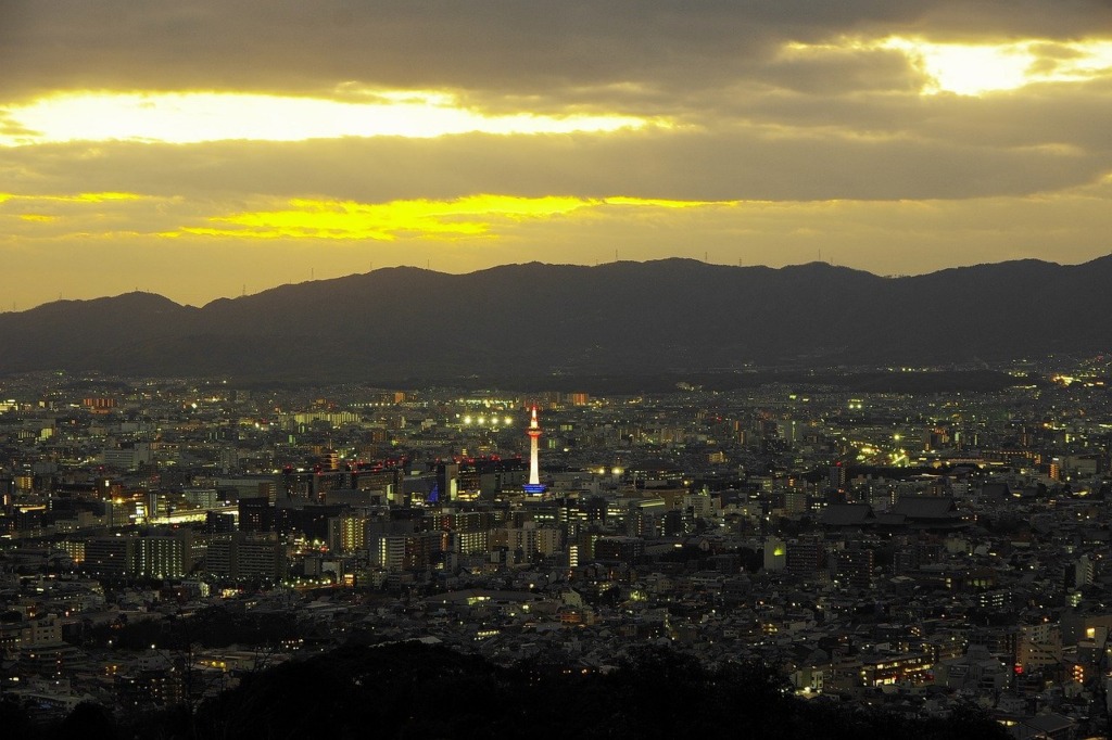 Kyoto City Dusk Cityscape Japan  - docyade78 / Pixabay