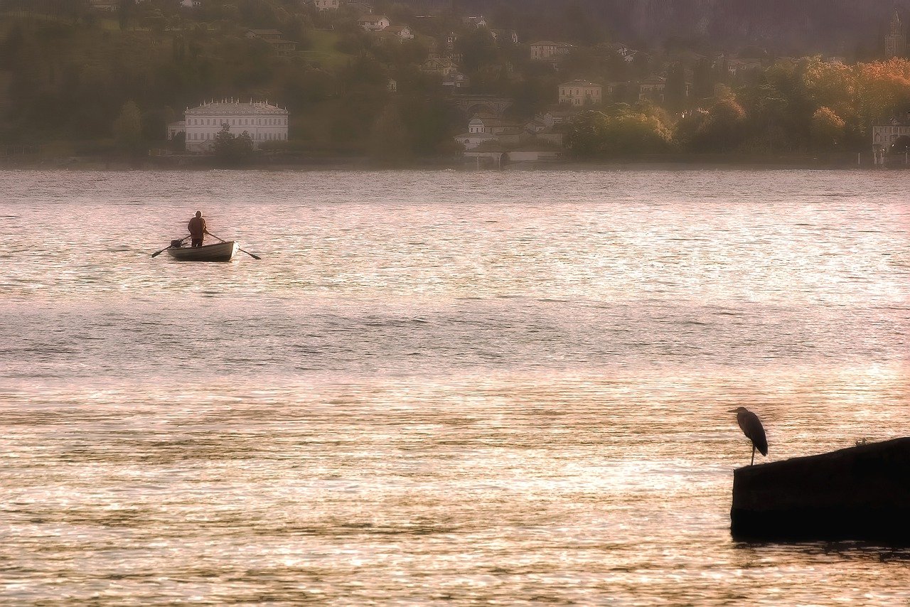 Lake Como Italy Sunset Autumn  - Camera-man / Pixabay