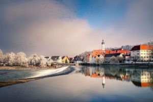 Lake Landsberg City Winter  - fietzfotos / Pixabay