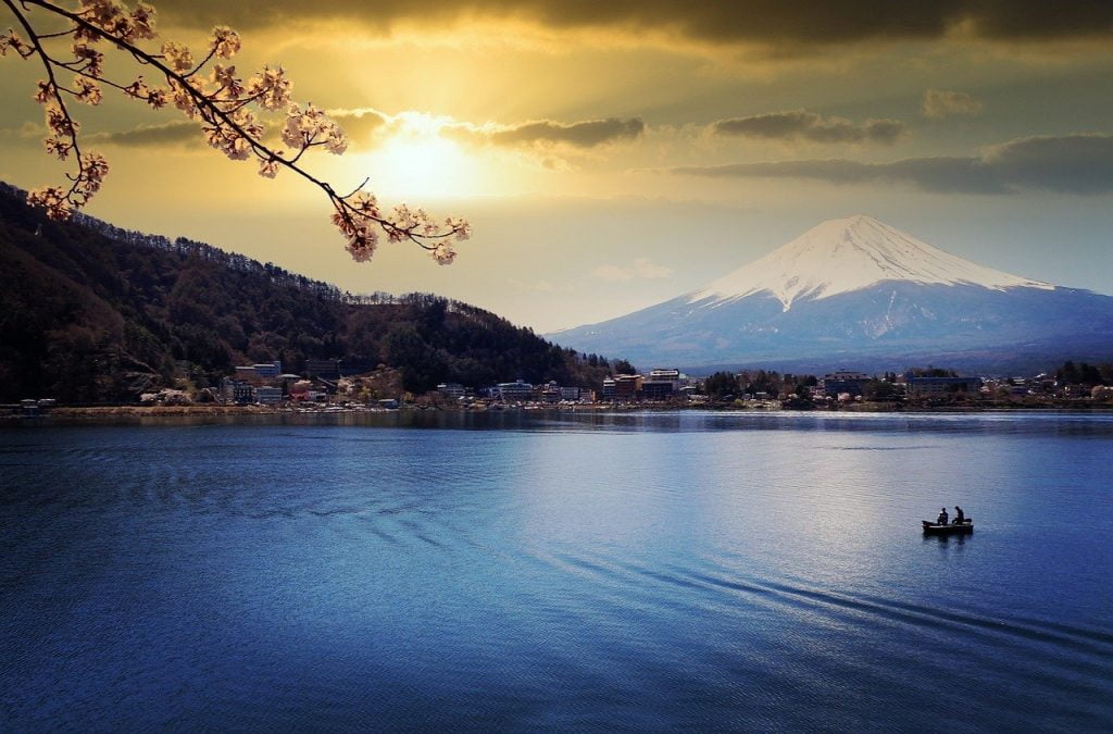 Lake Mount Fuji Sunset Water  - ddouk / Pixabay