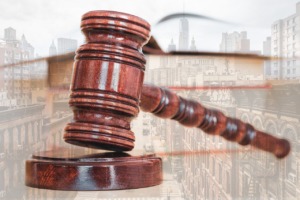 Law Justice Judge Auction  - VBlock / Pixabay