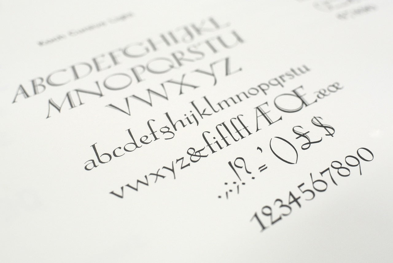 Letter Character Alphabet Type  - Jirreaux / Pixabay