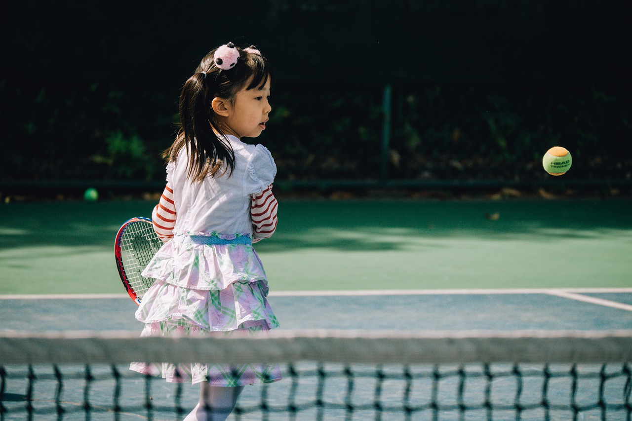 Little Girl Tennis Sports  - b13923790 / Pixabay