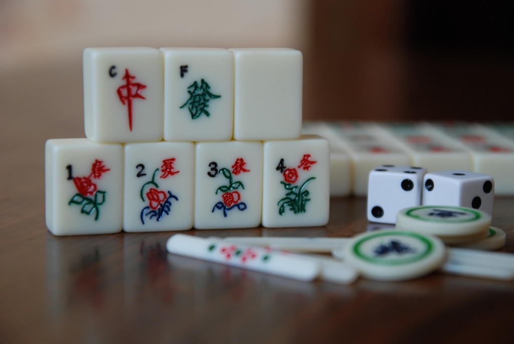 Mahjong Gambling Dice Games  - iirliinnaa / Pixabay