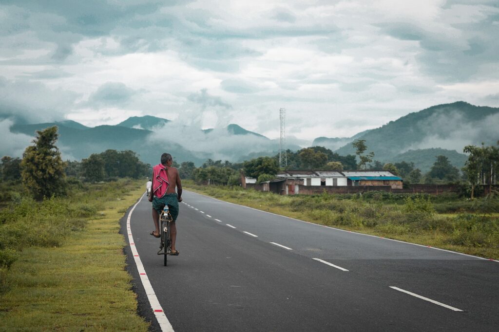 Man Biking Road Street Bicycle  - ChandraK / Pixabay