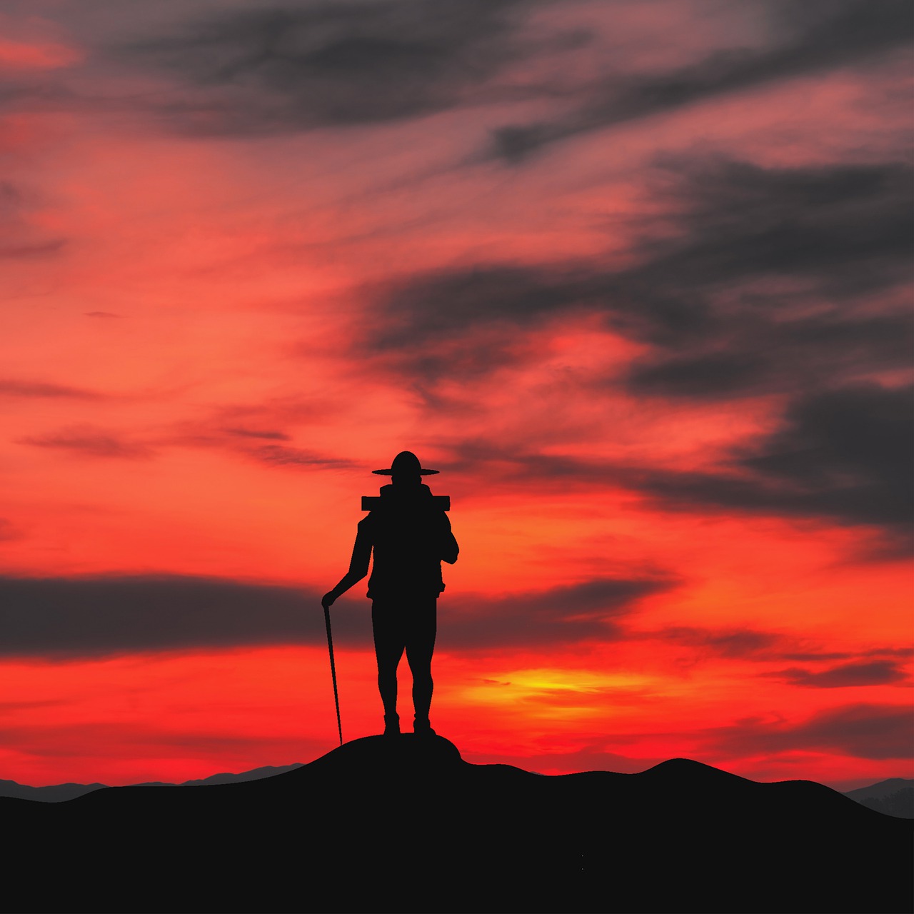 Man Climb Silhouette Climbing  - AlemCoksa / Pixabay
