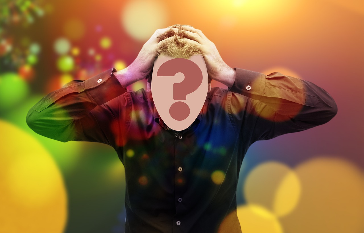 Man Hands Headache Burnout  - geralt / Pixabay