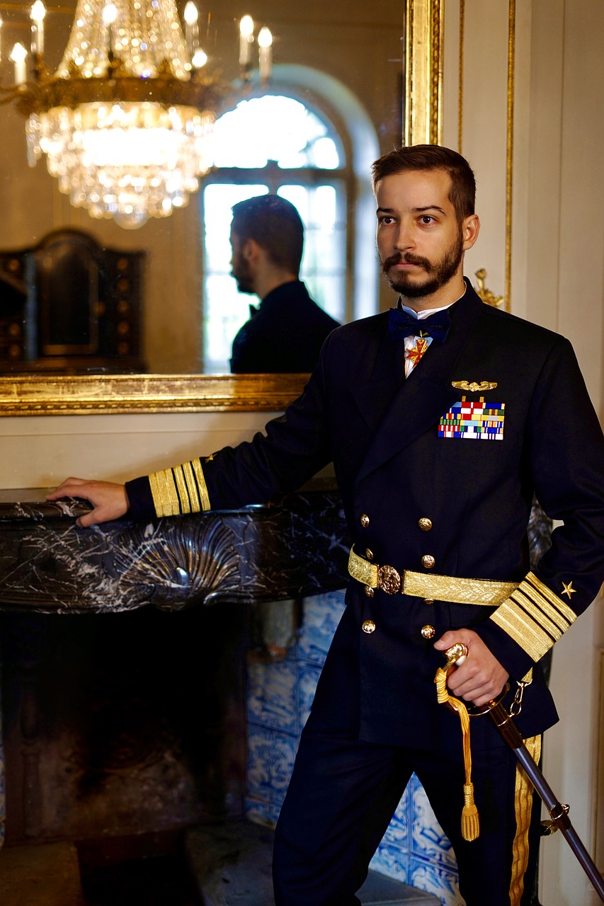 Man King Emperor Empire Monarch  - LauwinerEmpirePhotos / Pixabay