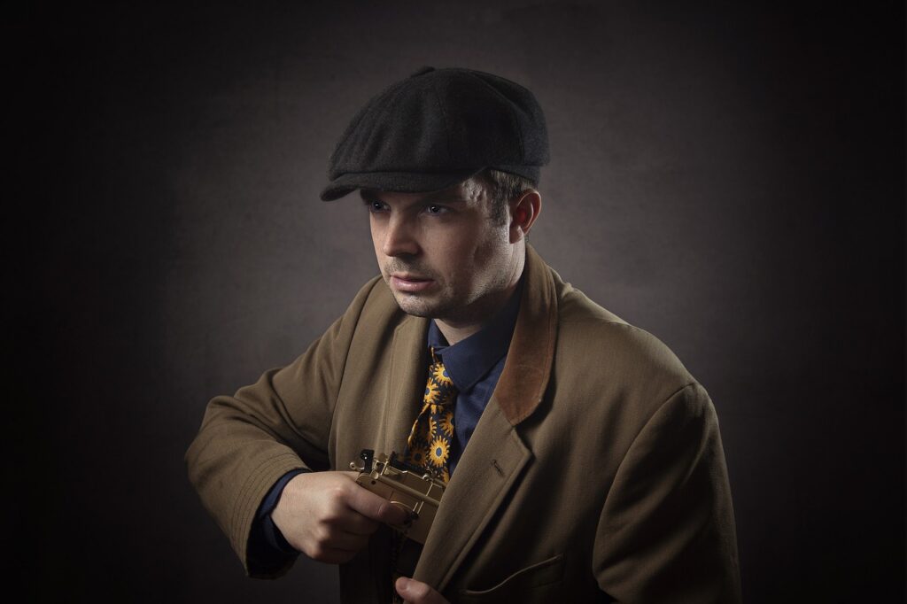 Man Model Portrait Fashion Style  - TheDetonator / Pixabay