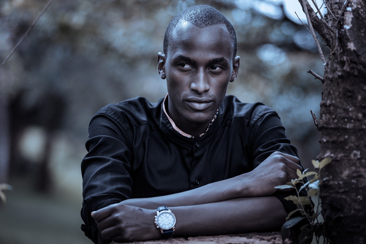 Man Model Portrait Pose Style - antonytrivet / Pixabay