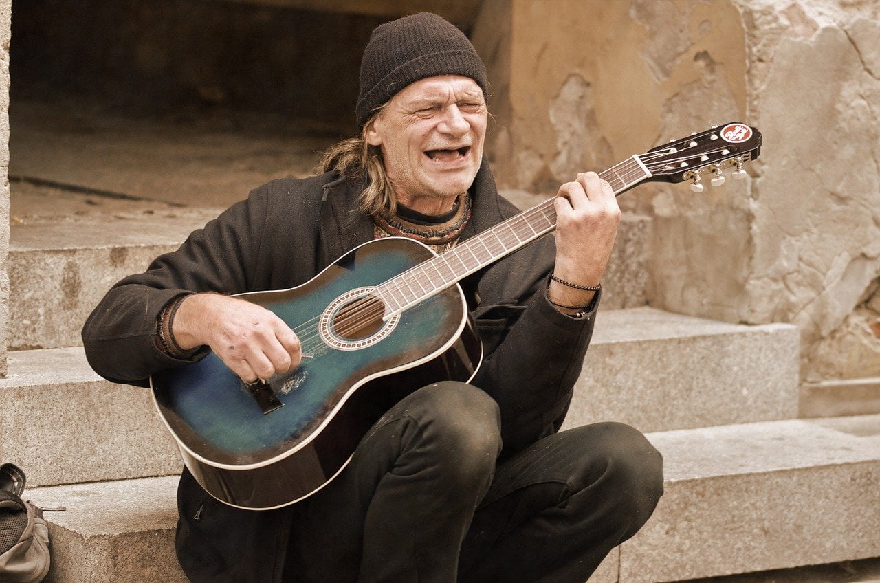 Man Old Singing Voice  - Candid_Shots / Pixabay