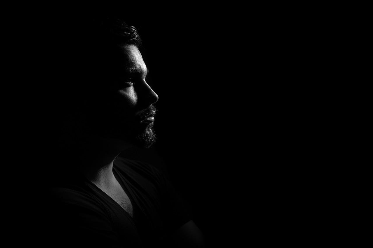 man portrait darkness dark profile 1253004
